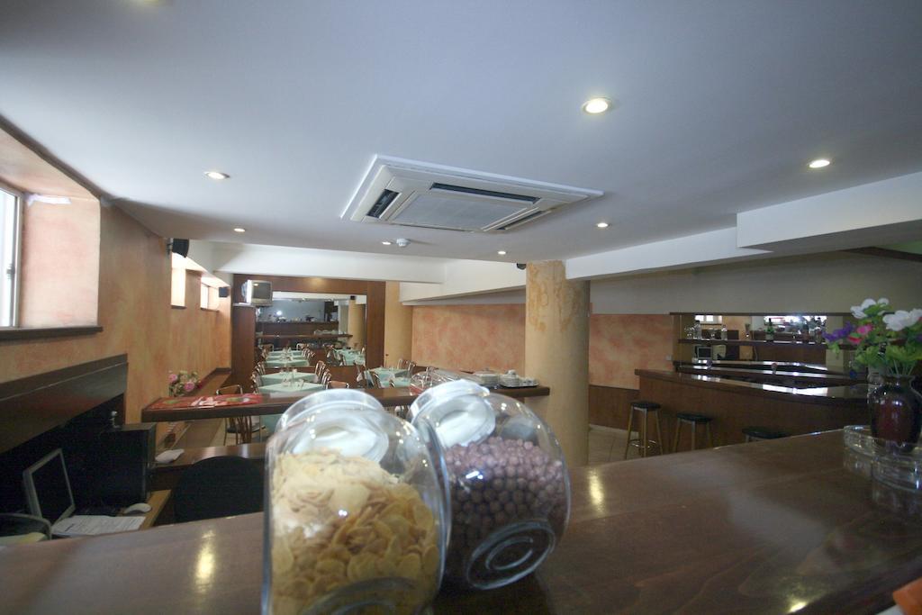 Athens Moka Hotel Экстерьер фото